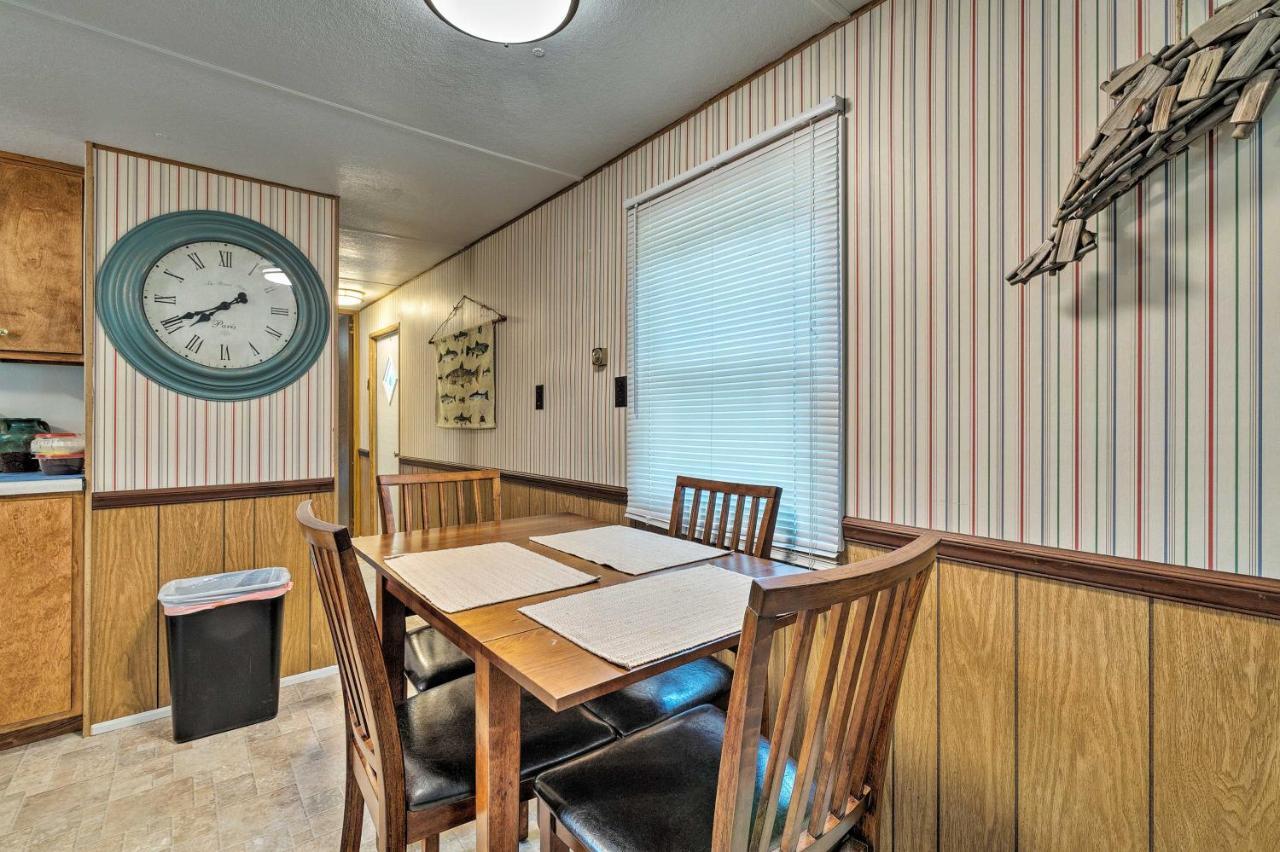 Cabin With Fire Pit, Walk To Steinhatchee River! Экстерьер фото