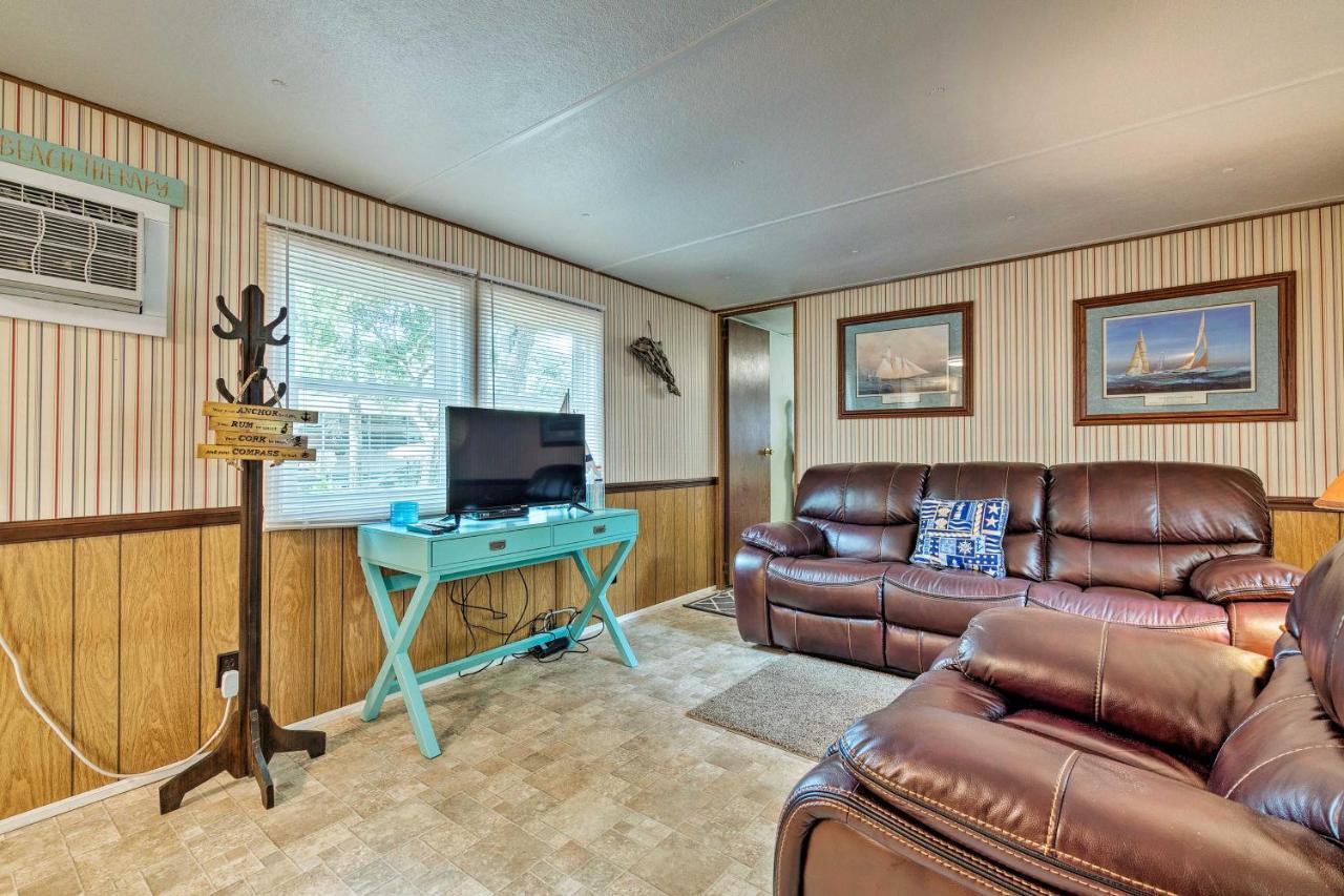 Cabin With Fire Pit, Walk To Steinhatchee River! Экстерьер фото